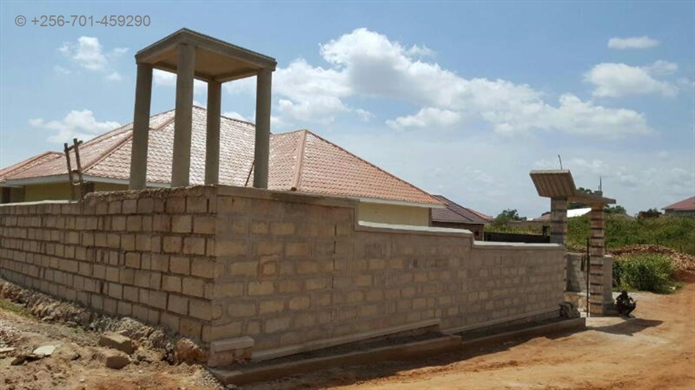 Town House for sale in Kawanda Kampala