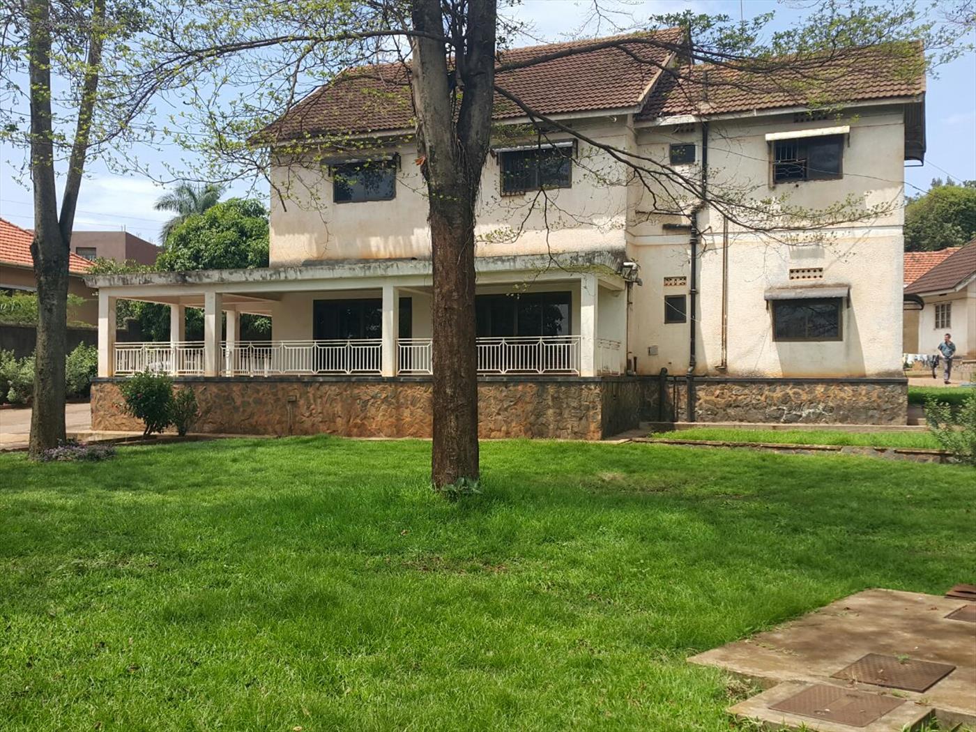 Town House for sale in Kansanga Kampala