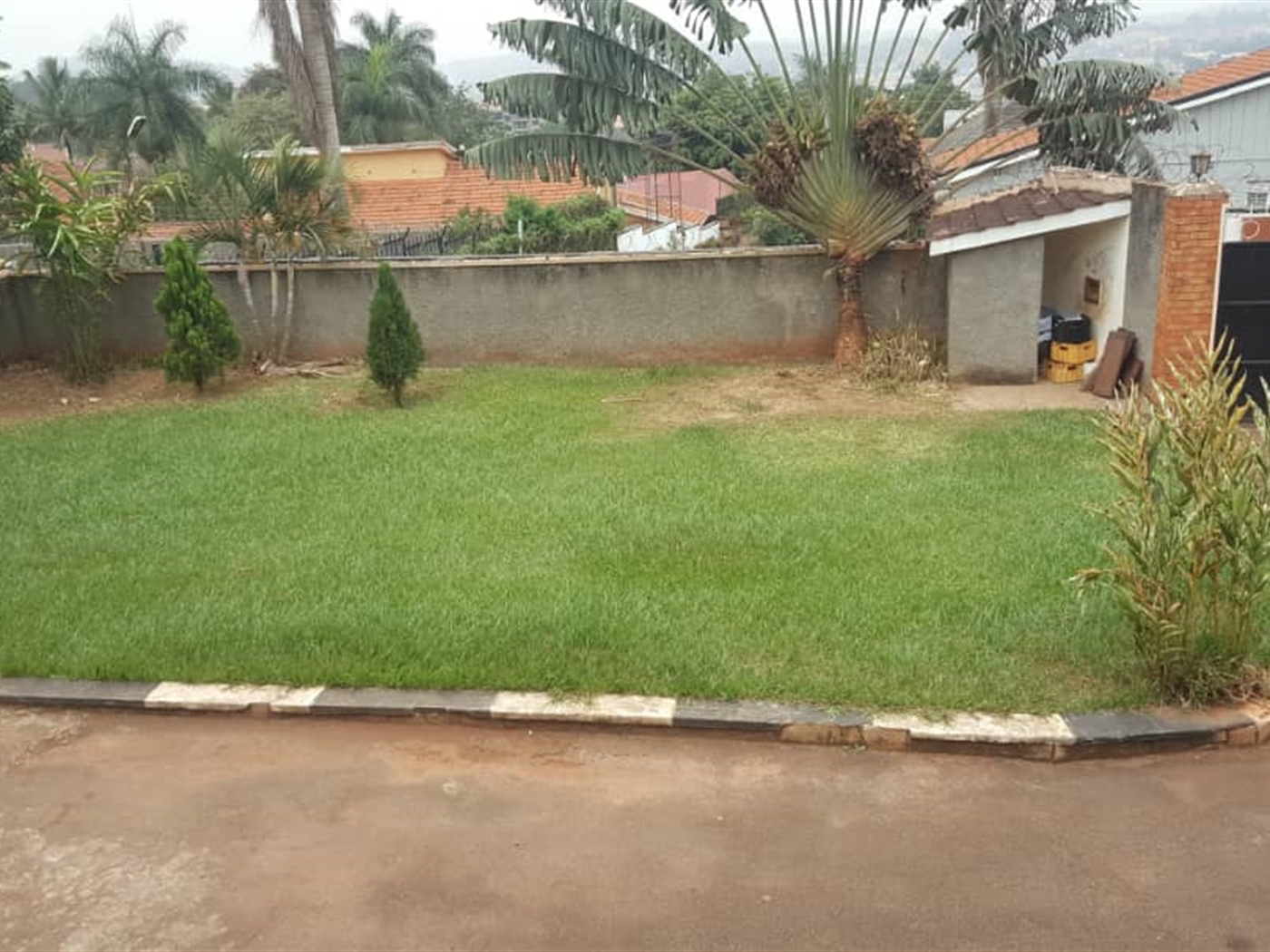 Bungalow for sale in Muyenga Kampala