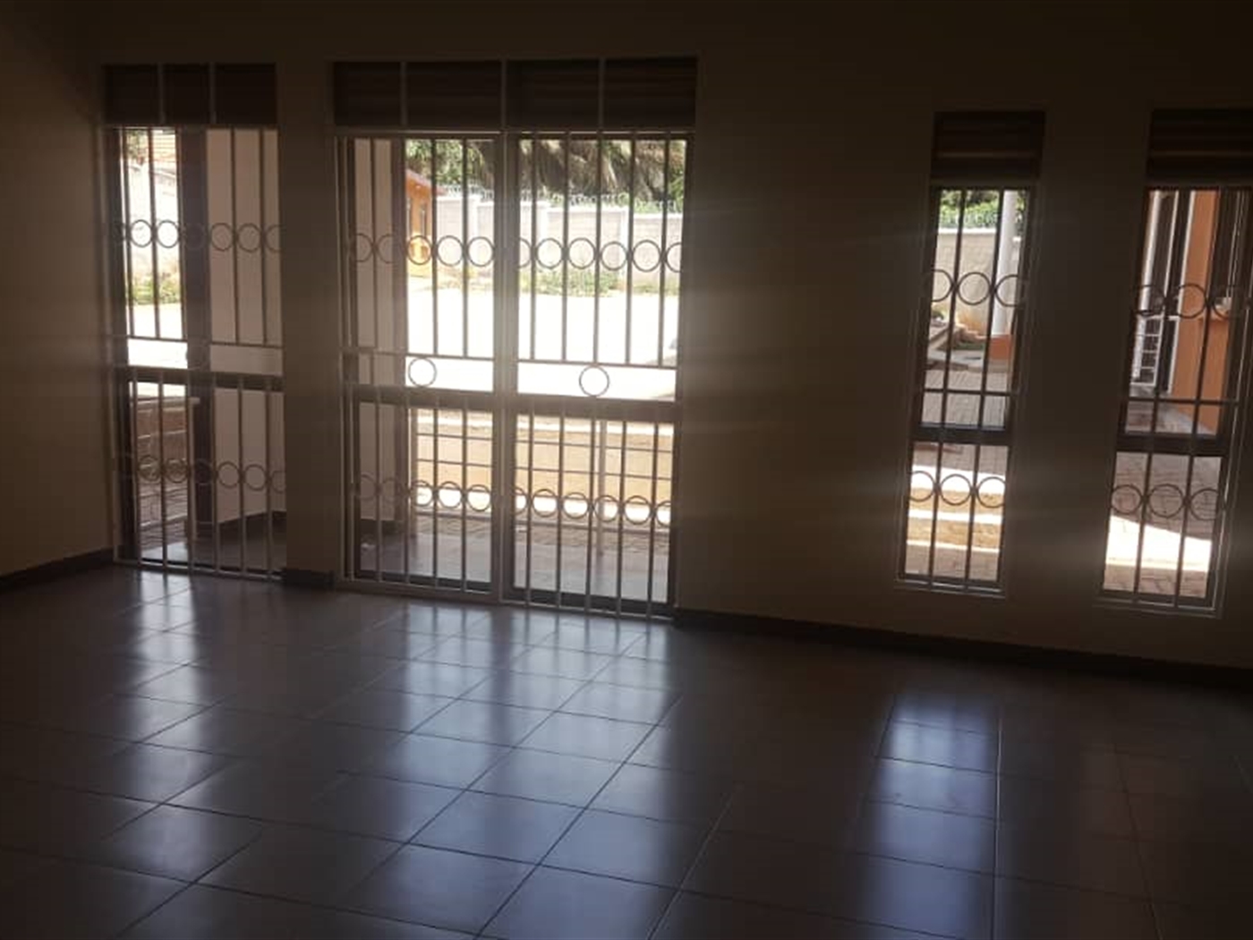 Bungalow for rent in Muyenga Kampala