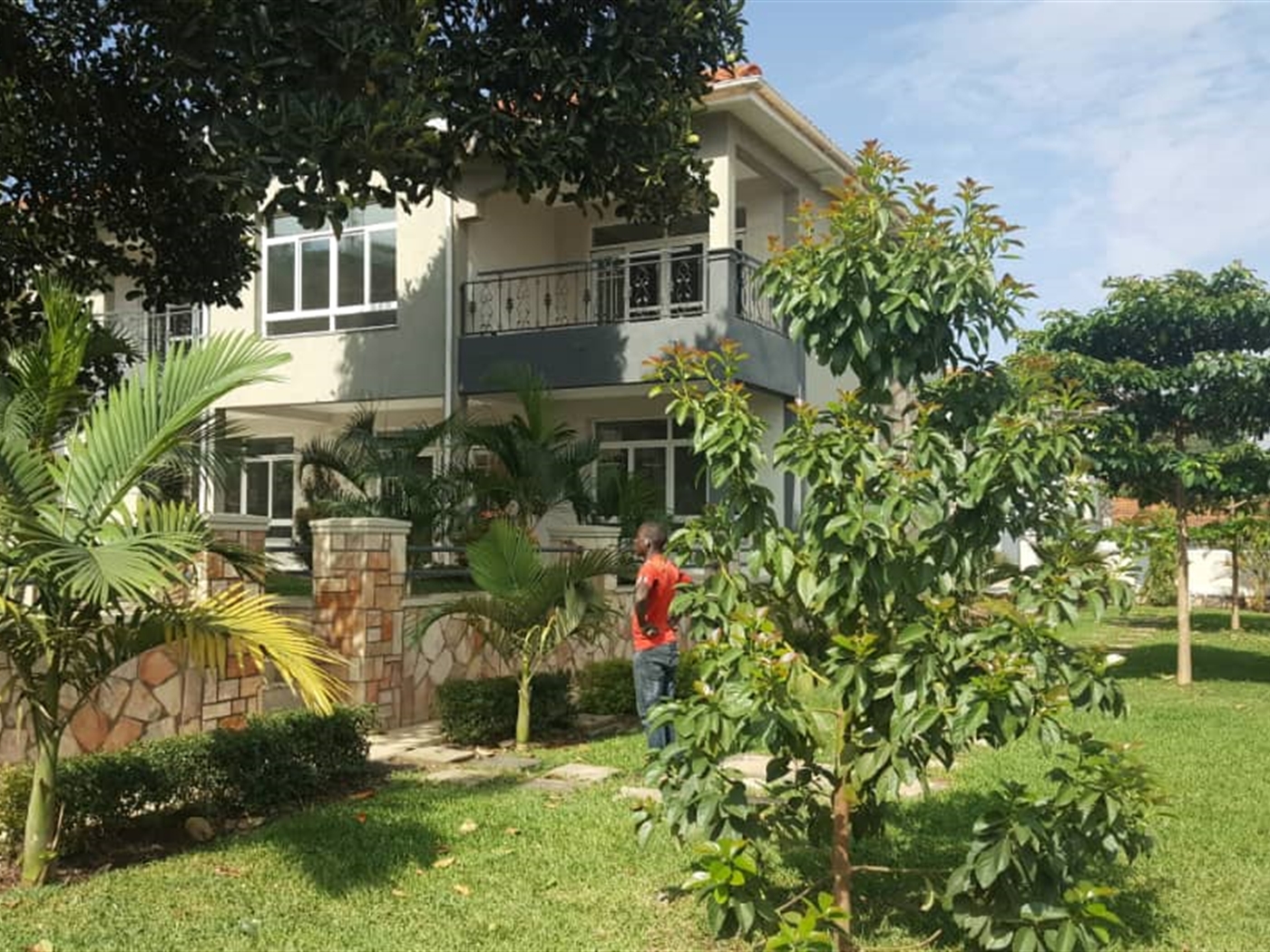 Mansion for sale in Muyenga Kampala