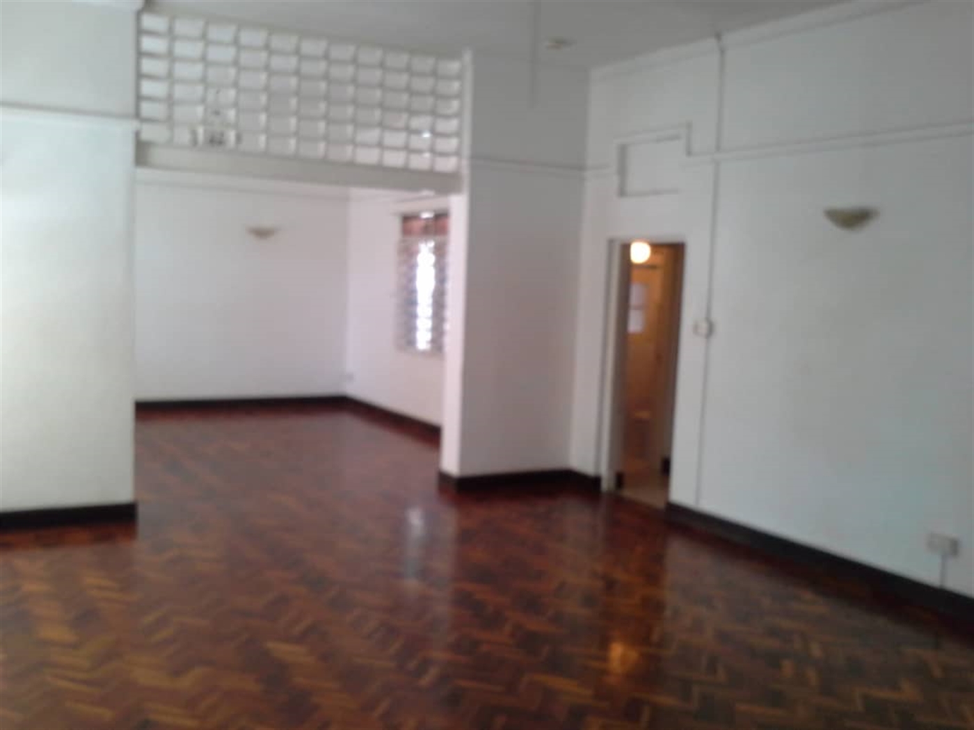 Bungalow for rent in Kololo Kampala