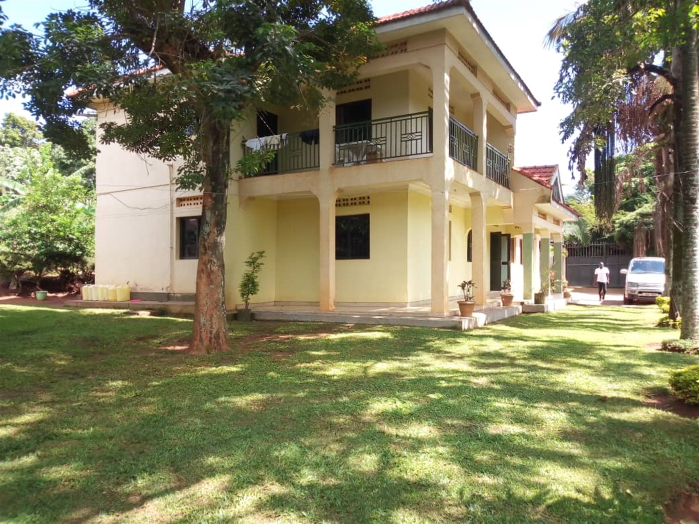 Mansion for sale in Muyenga Kampala