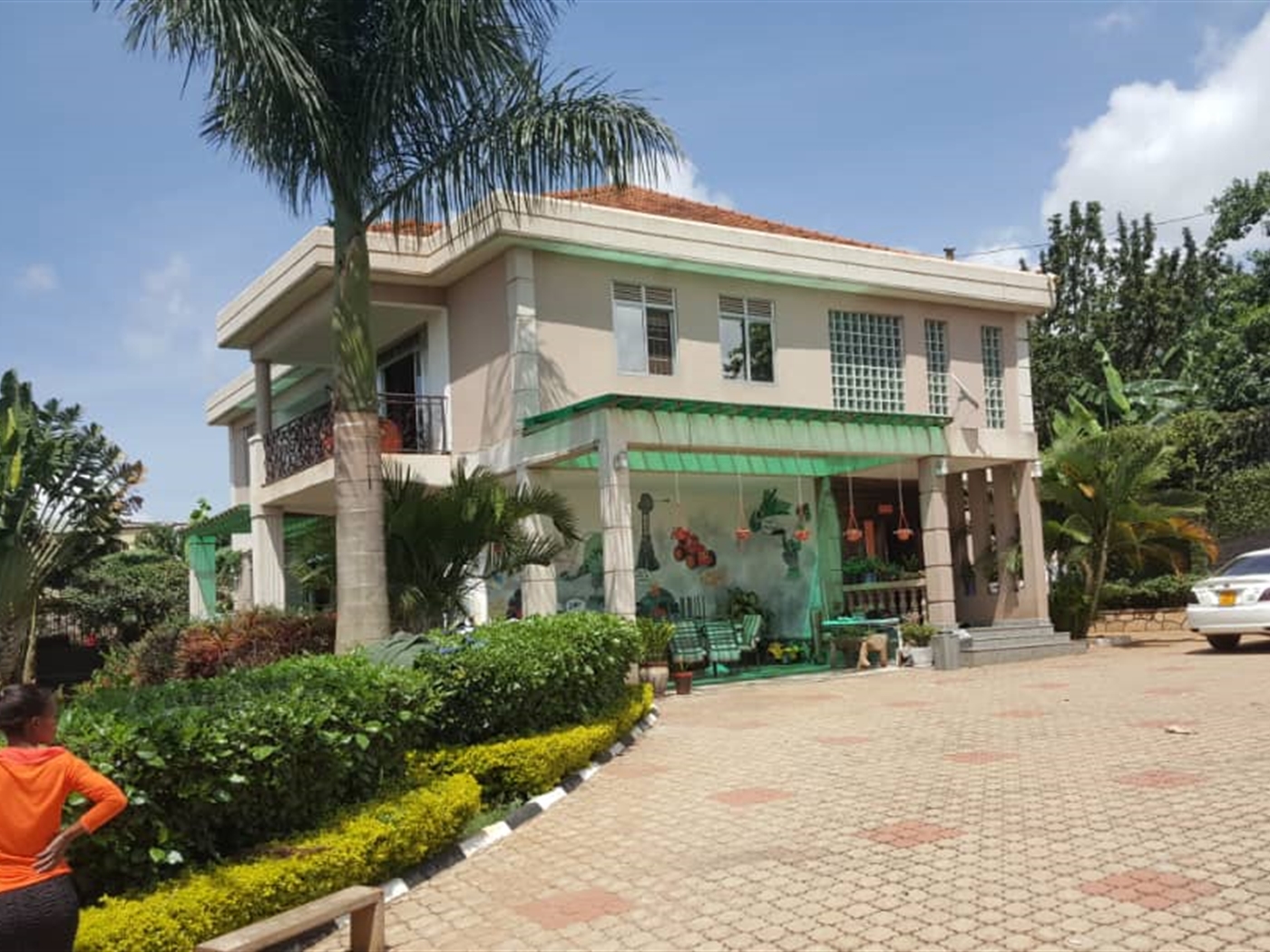 Mansion for sale in Muyenga Kampala