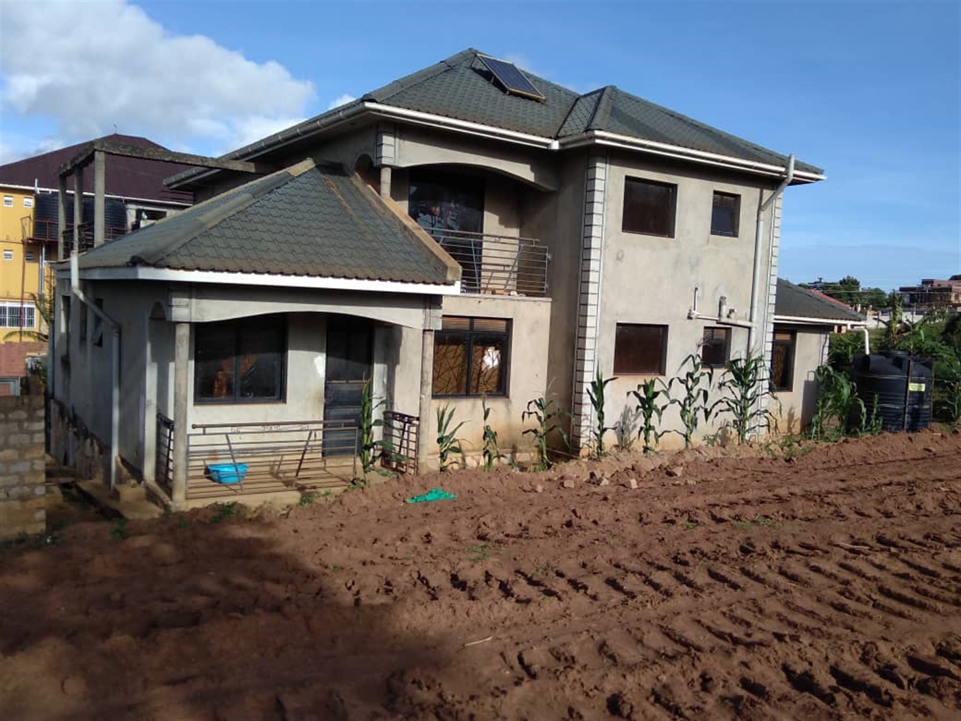 Mansion for sale in Kawuku Wakiso