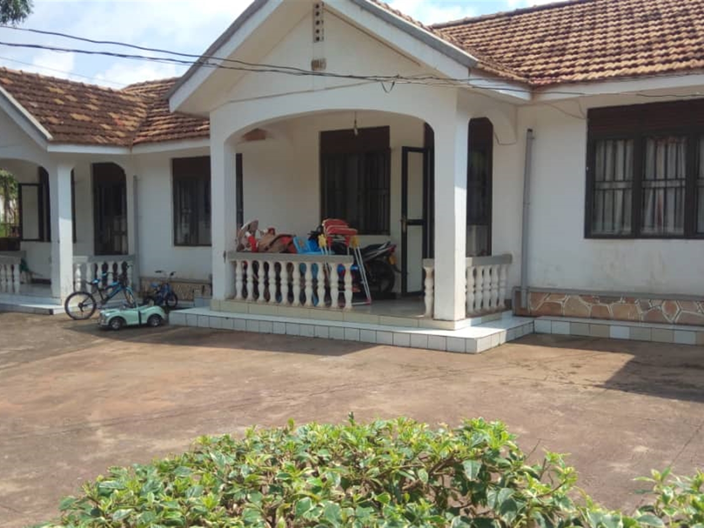 Semi Detached for sale in Muyenga Kampala