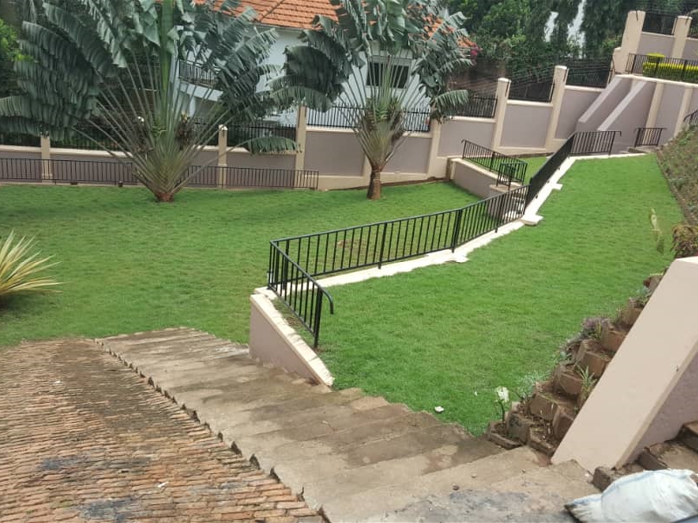 Bungalow for rent in Naguru Kampala