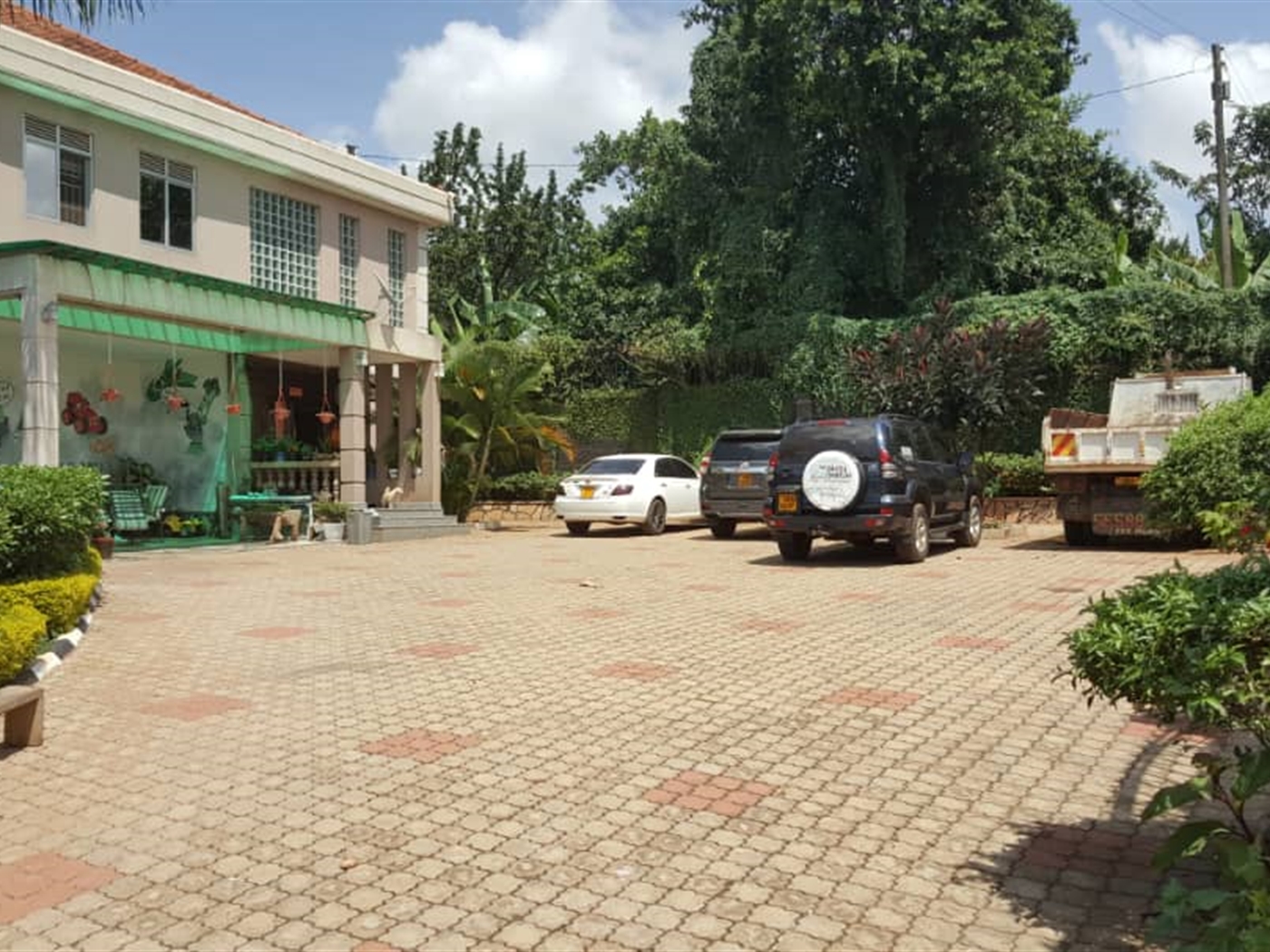 Mansion for sale in Muyenga Kampala