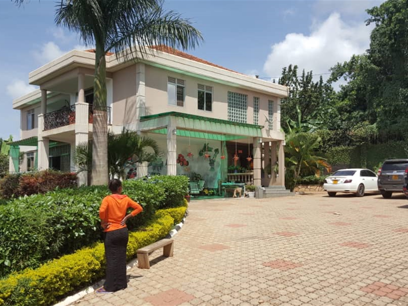 Mansion for sale in Muyenga Kampala