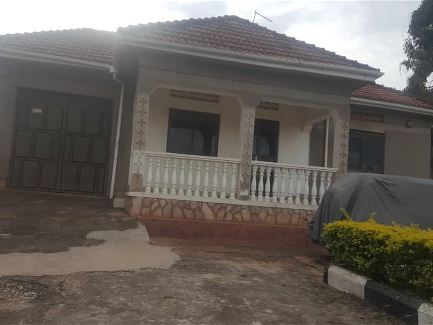 Mansion for sale in Bbunga Kampala