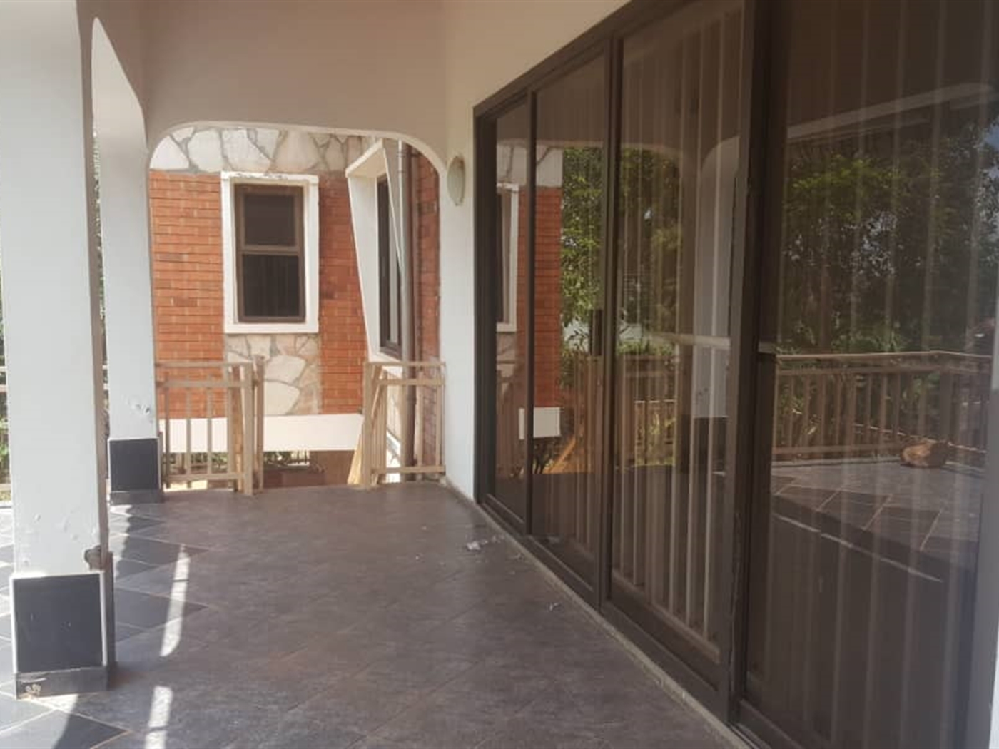 Bungalow for rent in Muyenga Kampala