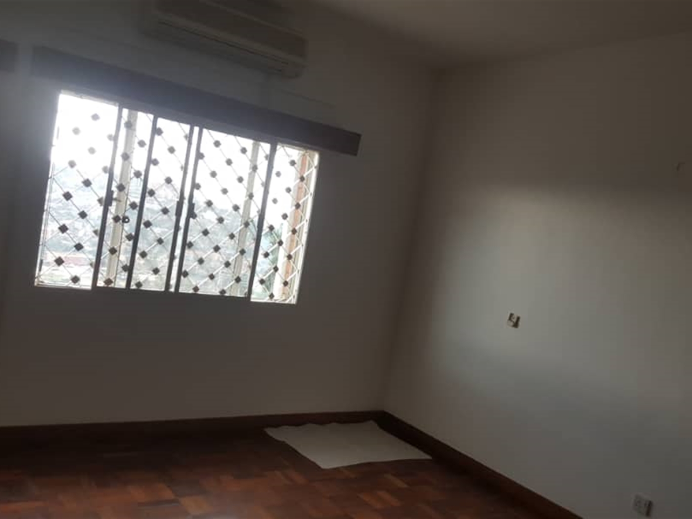 Bungalow for sale in Kololo Kampala