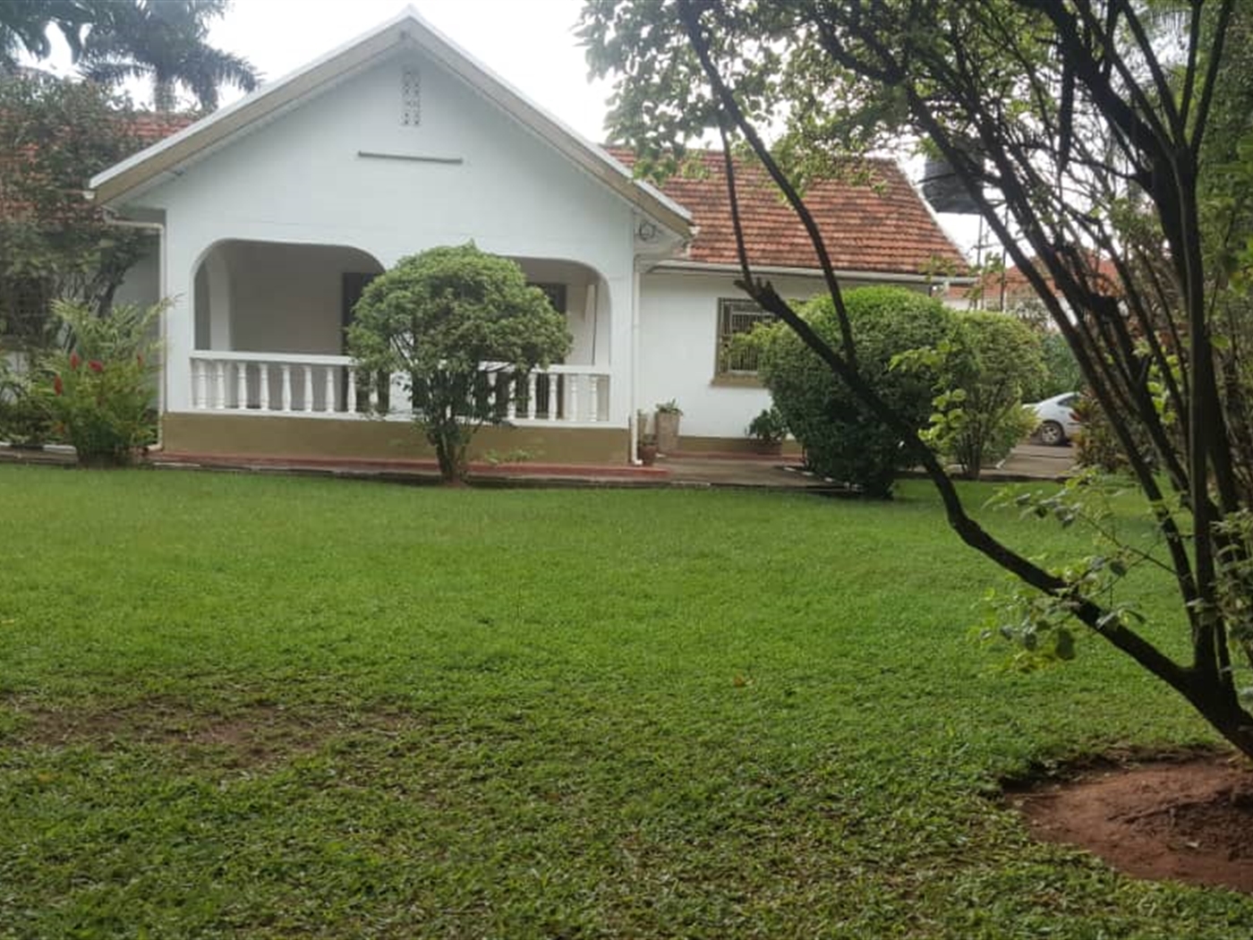 Bungalow for sale in Kololo Kampala