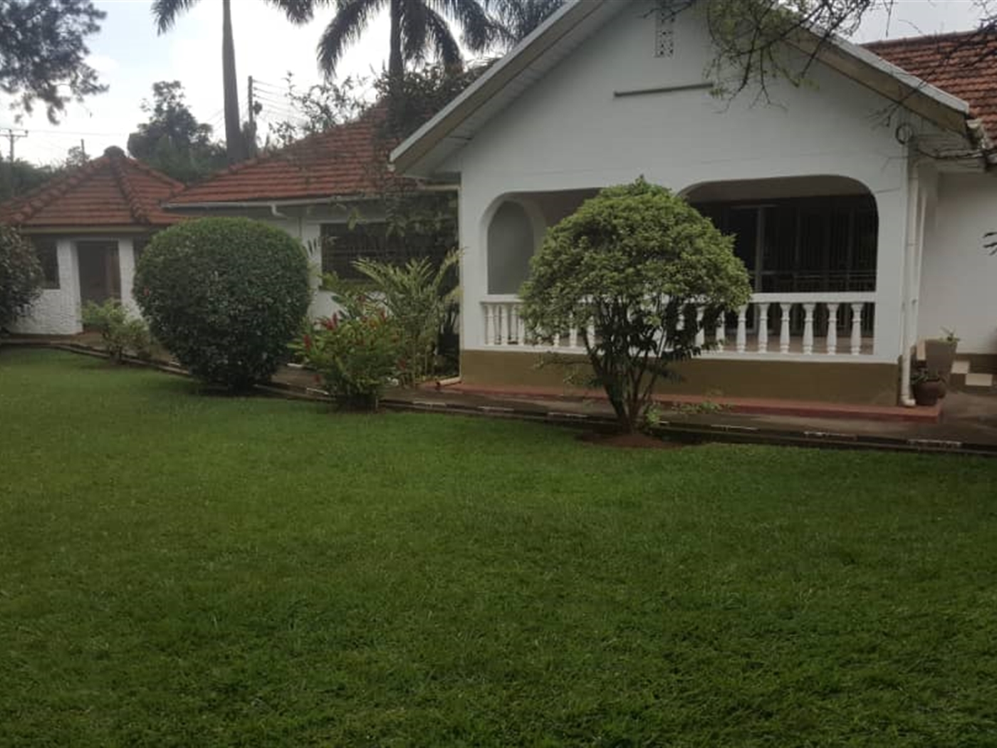 Bungalow for sale in Kololo Kampala