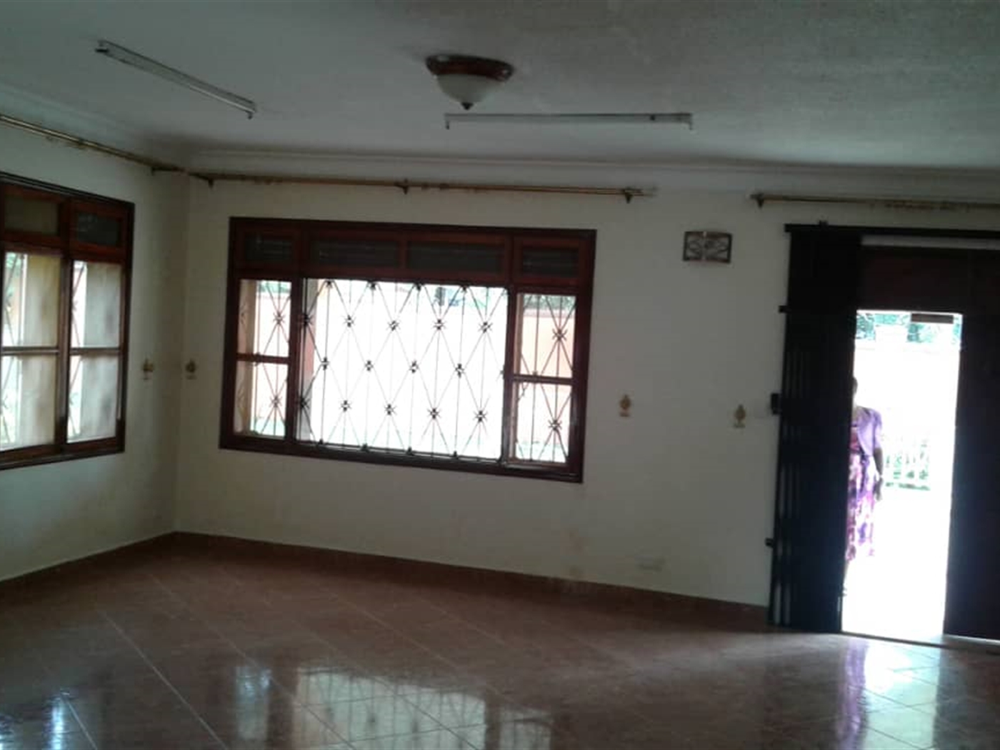 Bungalow for rent in Naguru Kampala