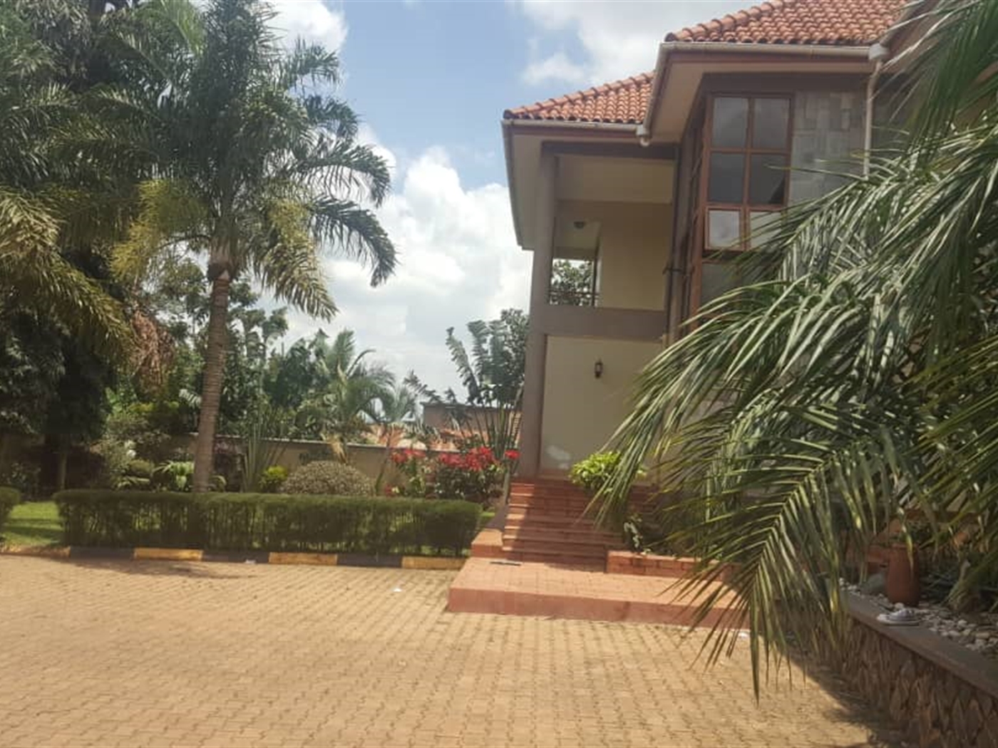 Mansion for sale in Muyenga Kampala