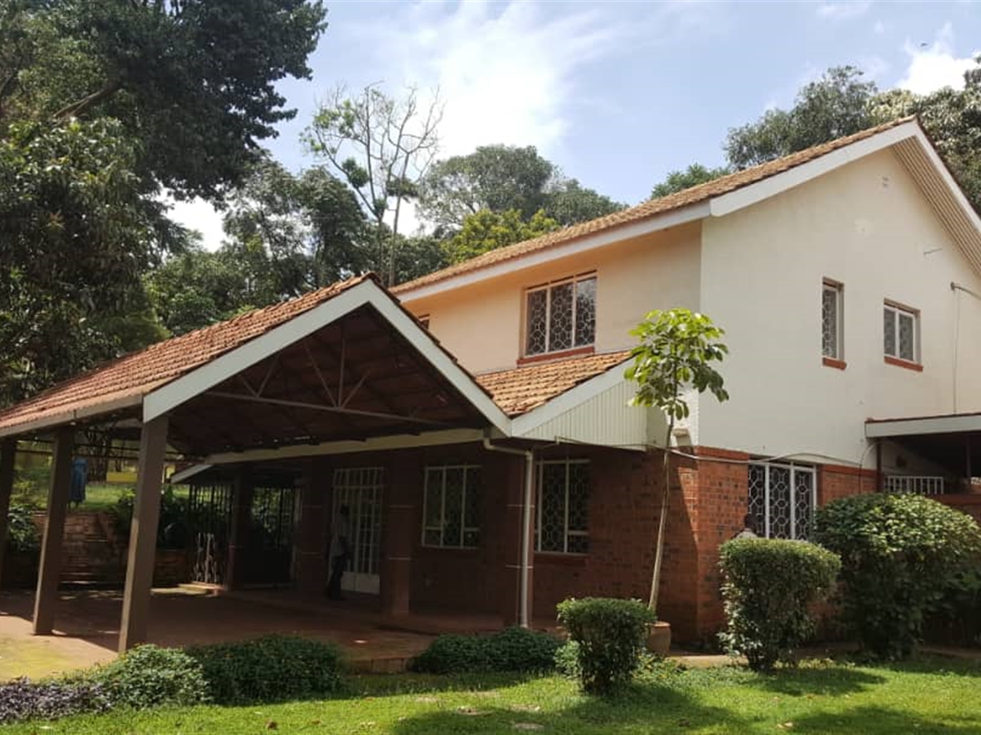 Mansion for rent in Nakasero Kampala