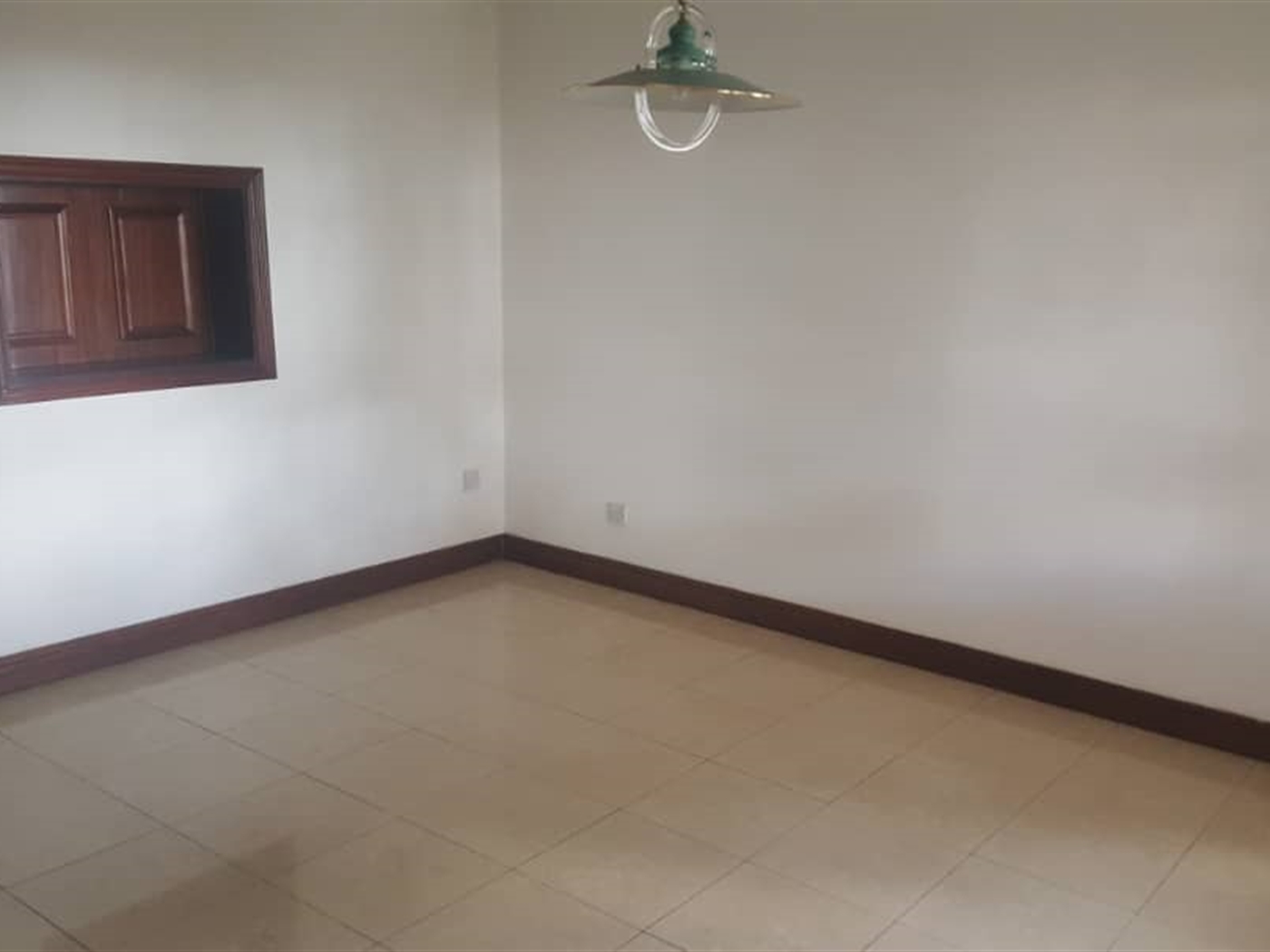 Mansion for rent in Buziga Kampala