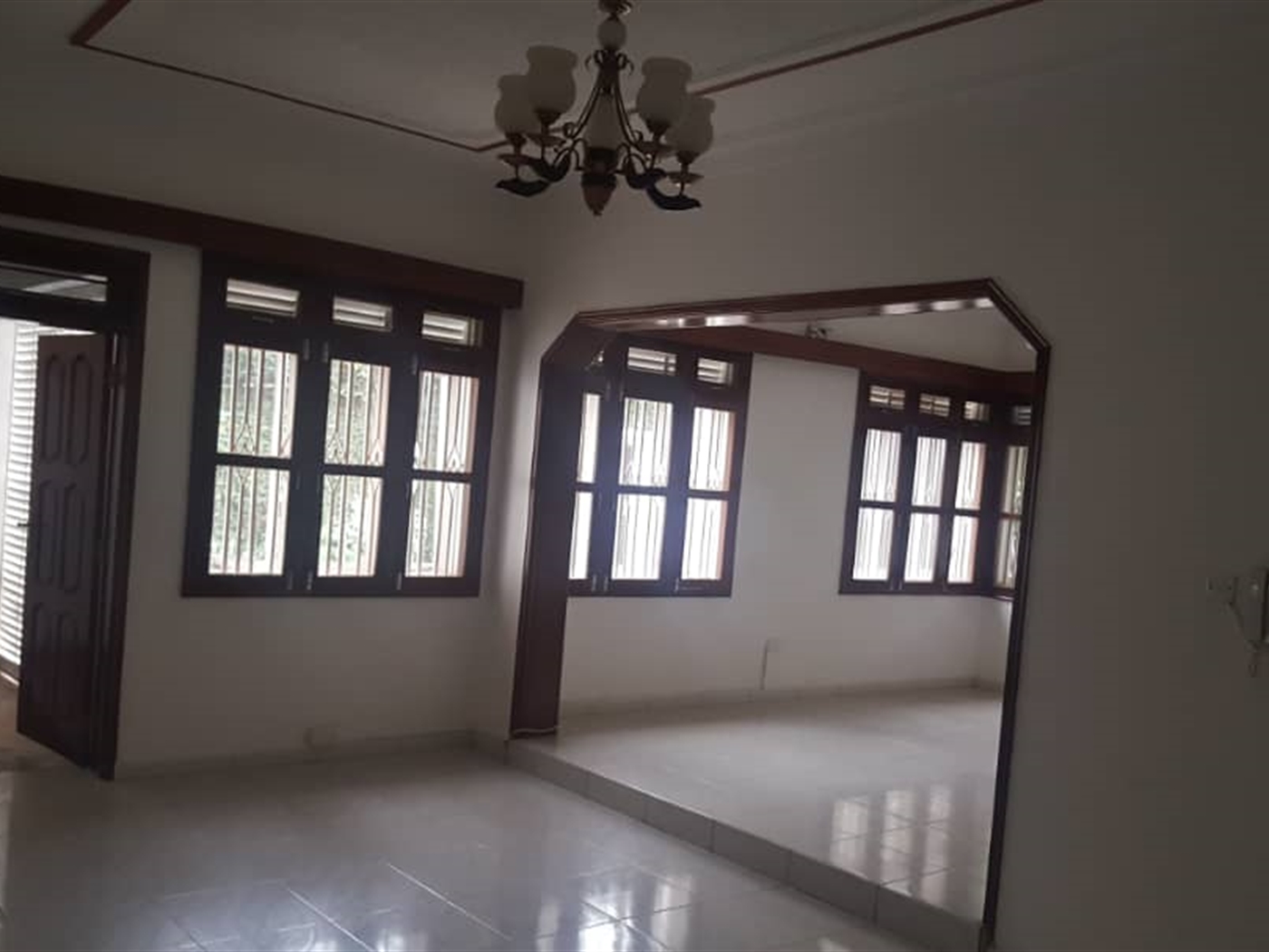 Bungalow for rent in Muyenga Kampala