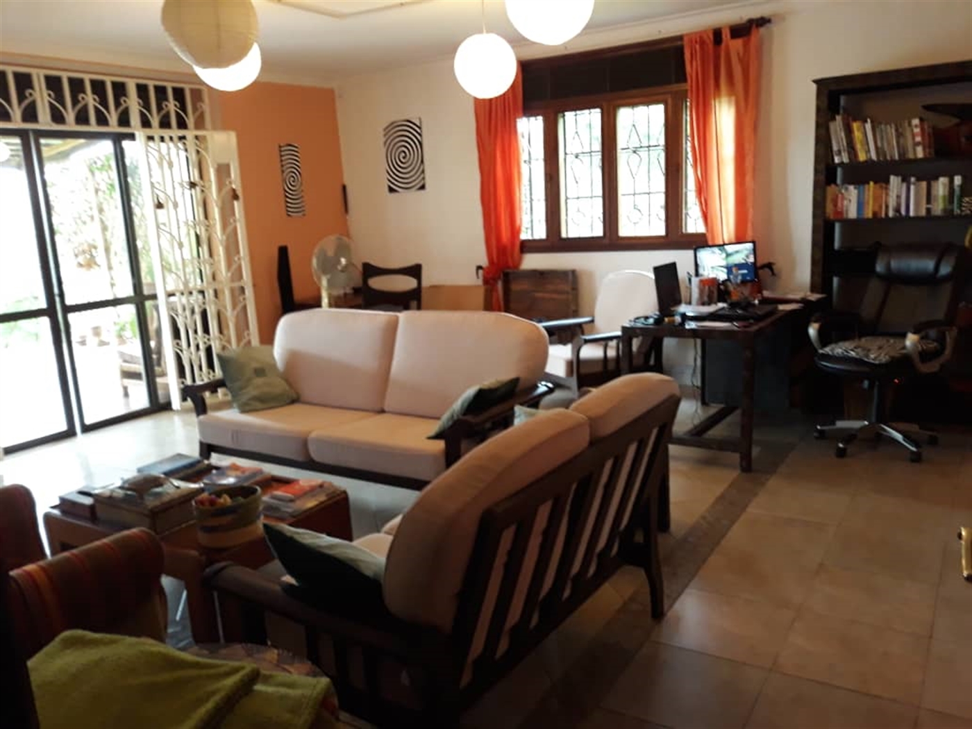 Mansion for rent in Muyenga Kampala