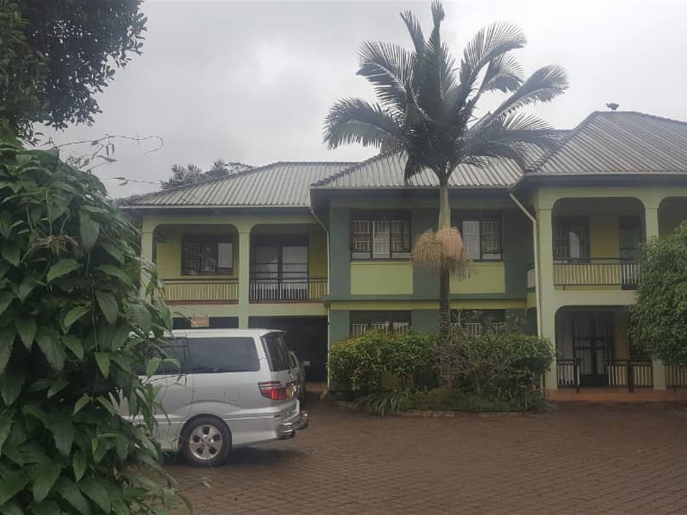 Mansion for rent in Buziga Kampala