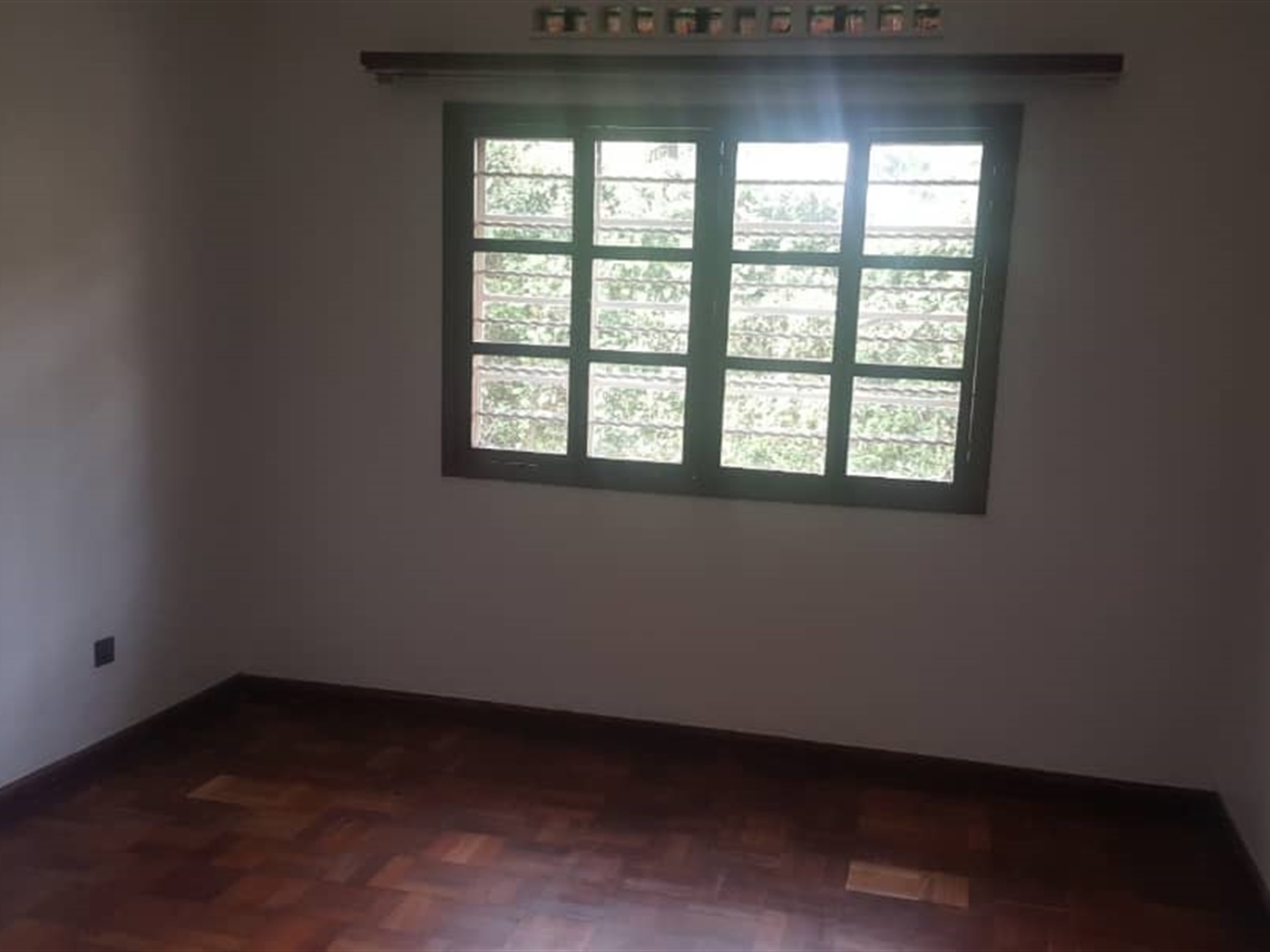 Bungalow for rent in Munyonyo Kampala