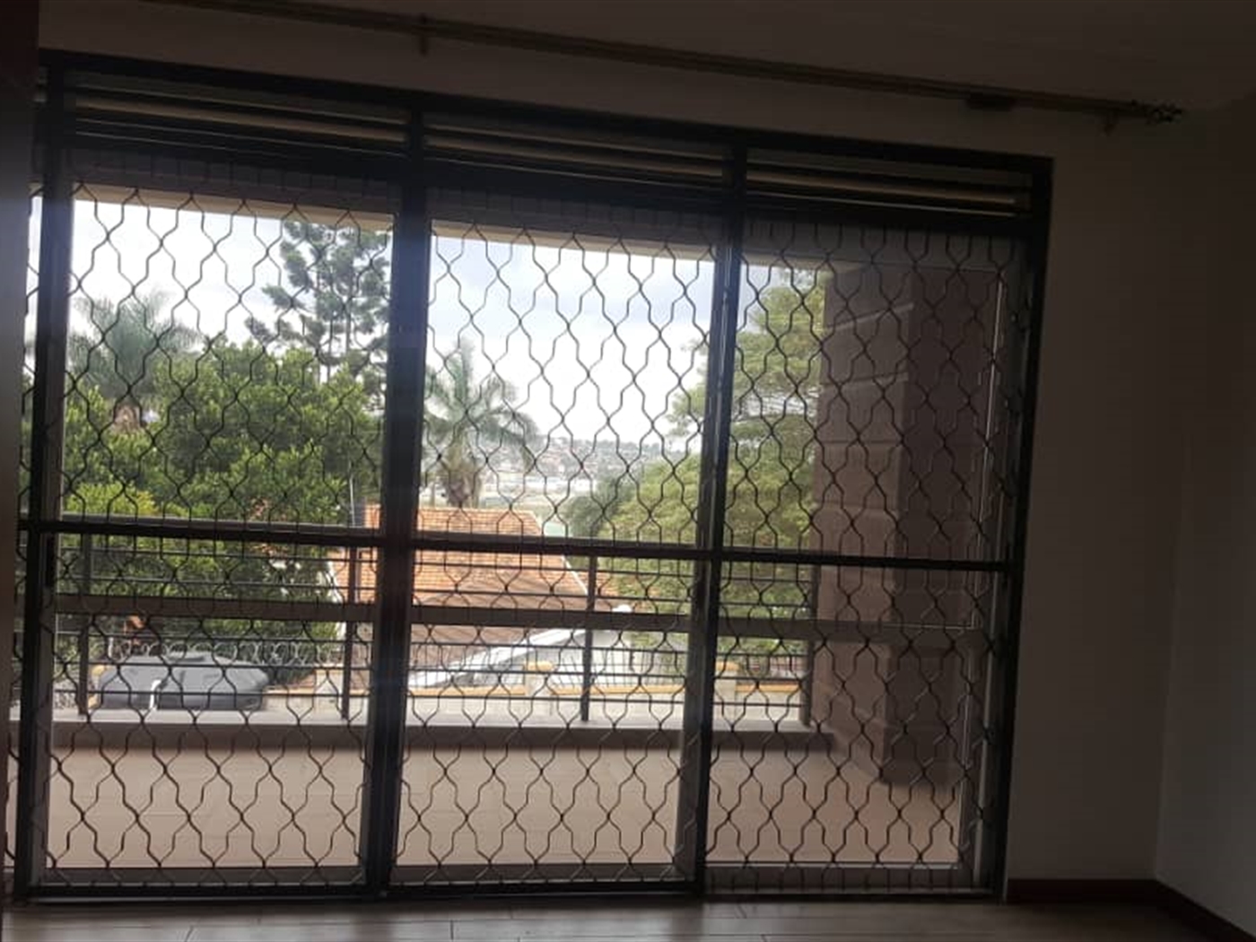 Mansion for rent in Muyenga Kampala