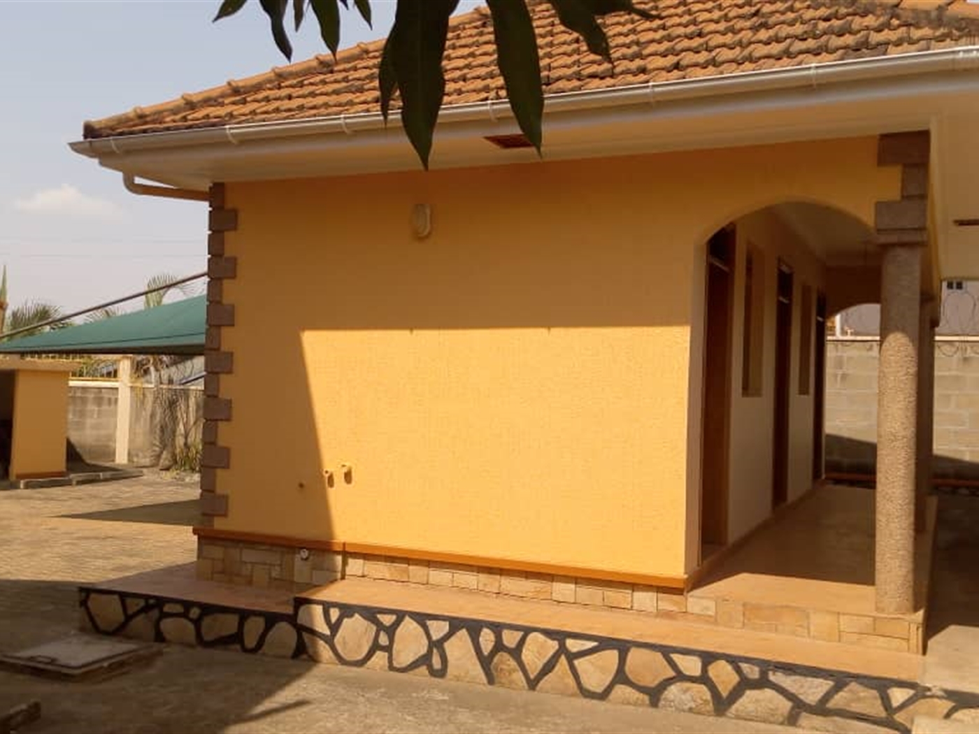 Mansion for sale in Bbunga Kampala