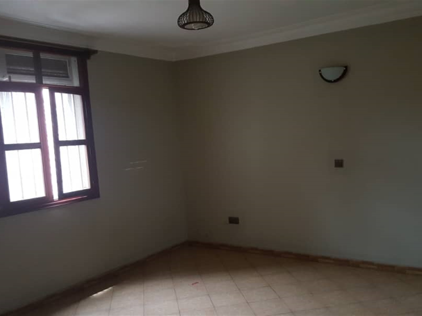 Bungalow for sale in Namuwongo Kampala