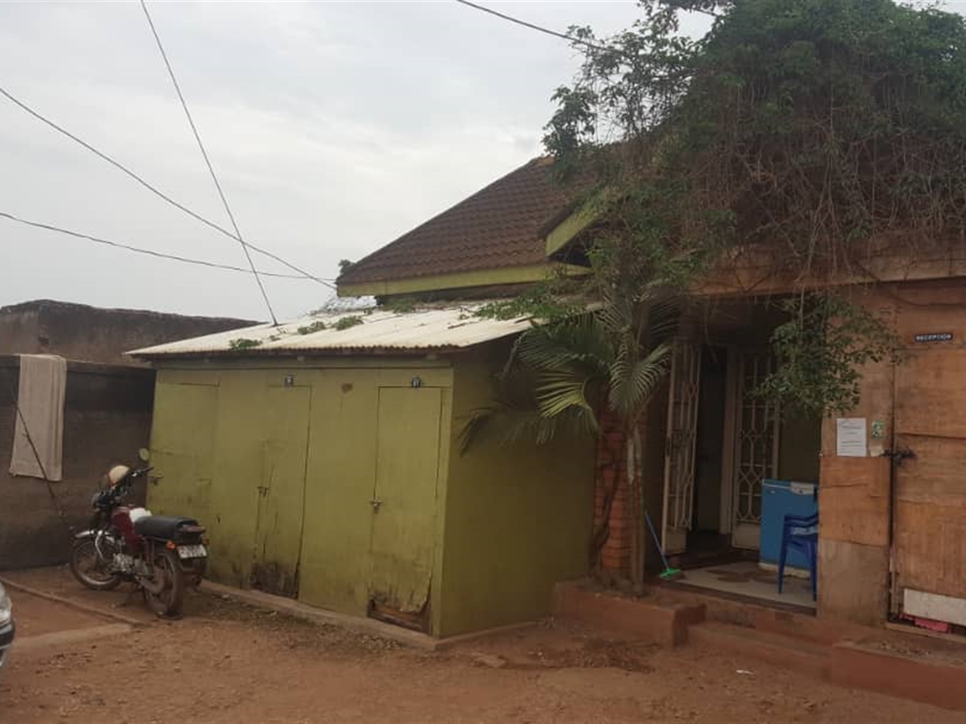 Bungalow for sale in Namuwongo Kampala