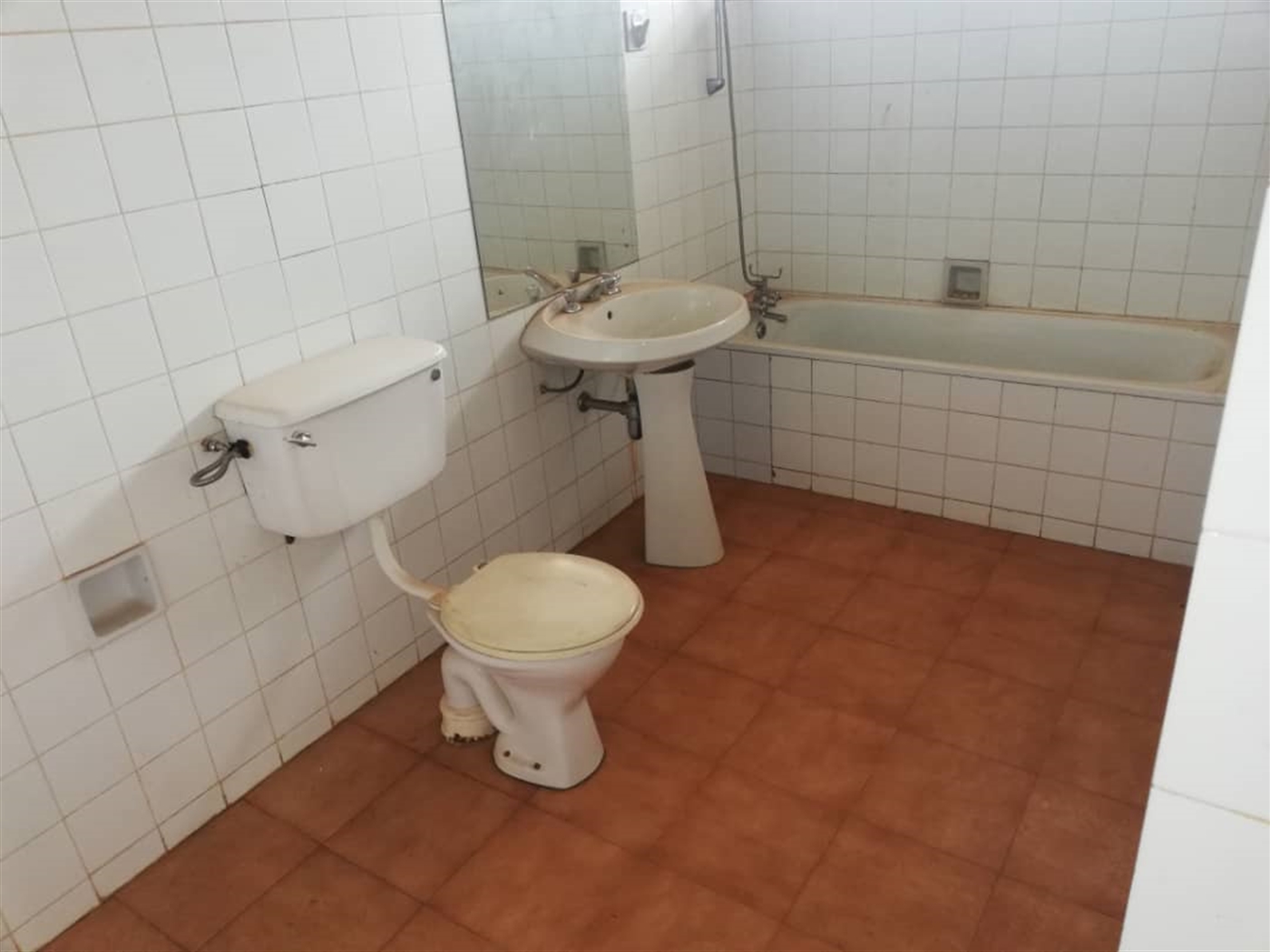 Bathroom (Toilet)