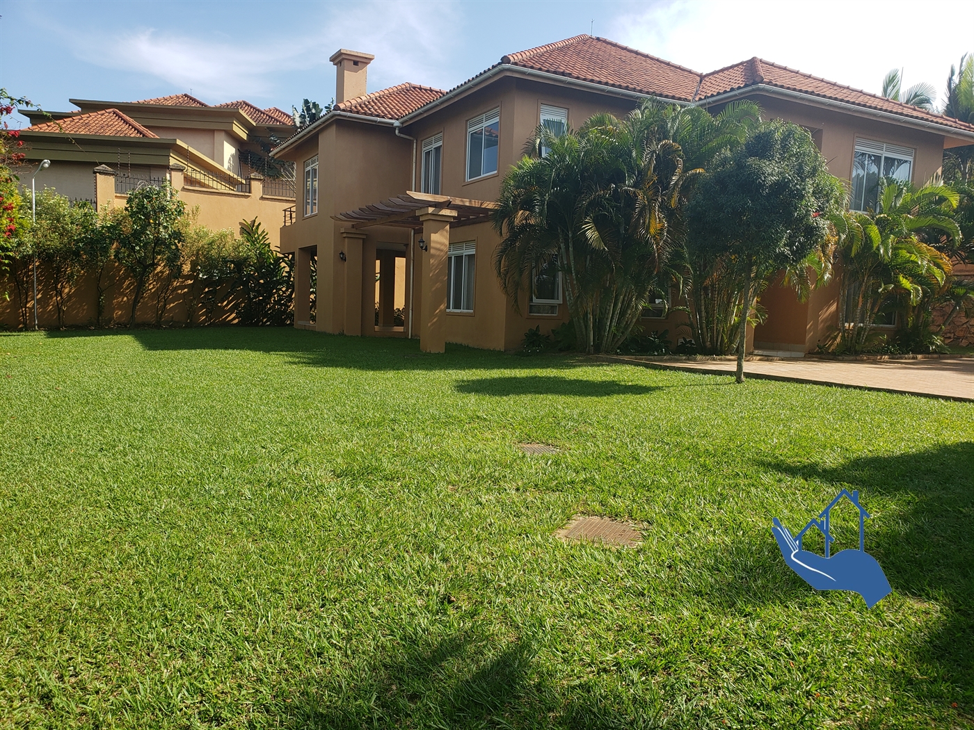 Storeyed house for rent in Munyonyo Kampala