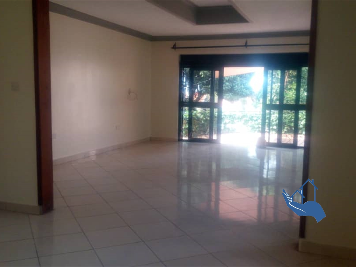 Bungalow for rent in Mbuya Kampala