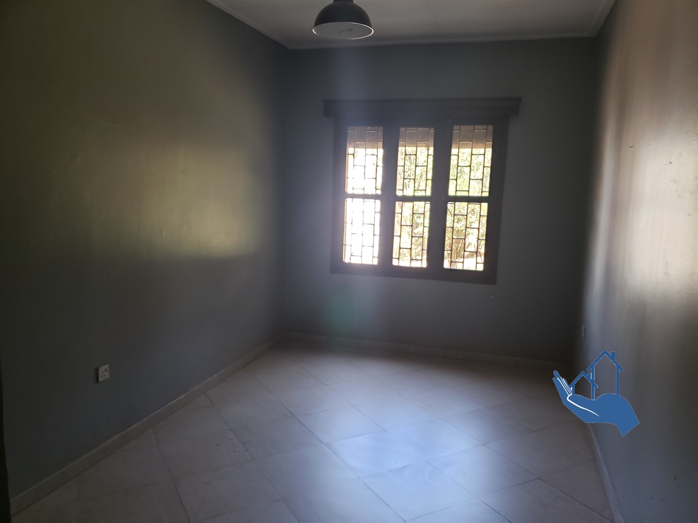 Bungalow for rent in Muyenga Kampala