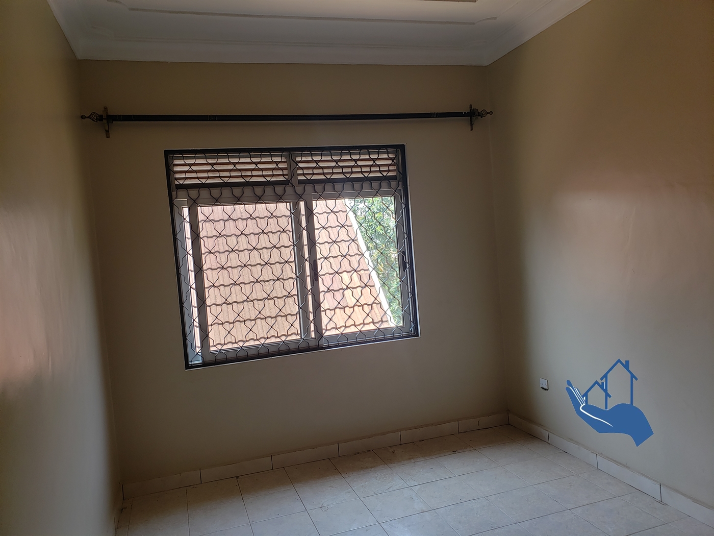 Storeyed house for rent in Muyenga Kampala