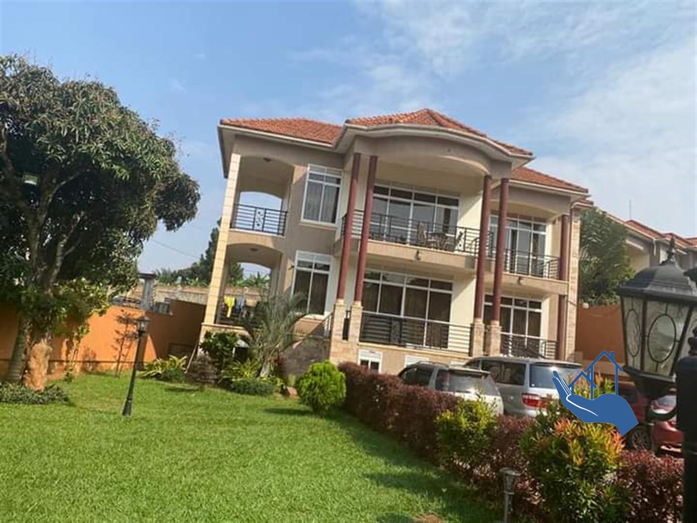 Storeyed house for sale in Munyonyo Kampala