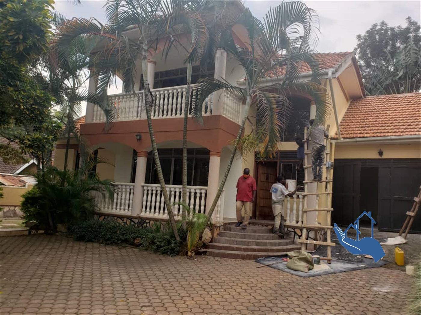 Mansion for rent in Muyenga Kampala