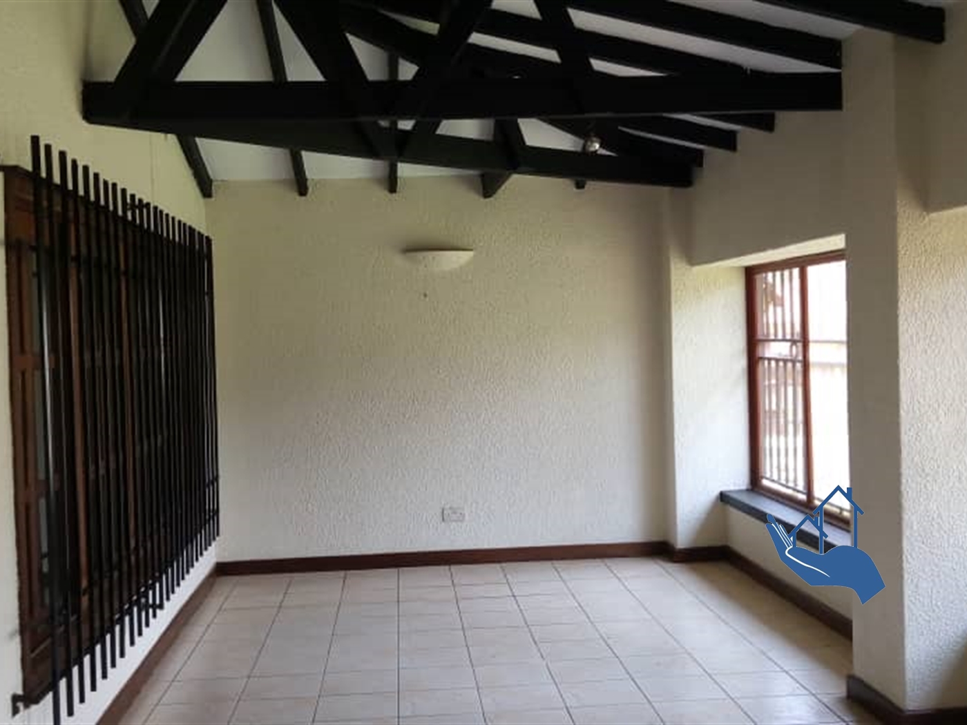 Mansion for rent in Kololo Kampala