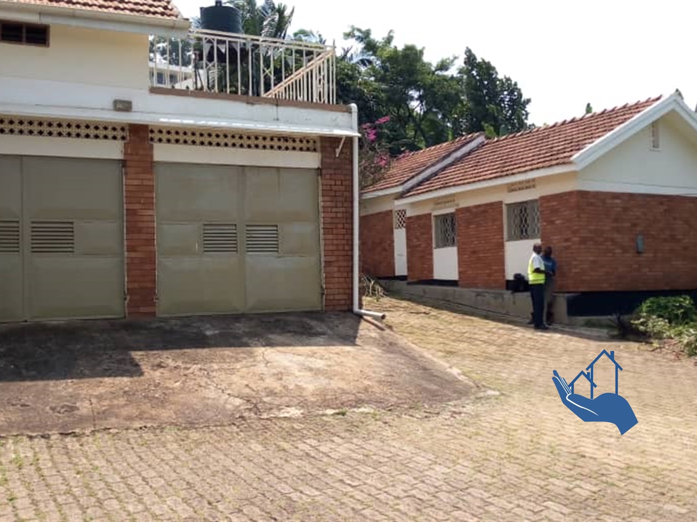 Bungalow for rent in Kansanga Kampala