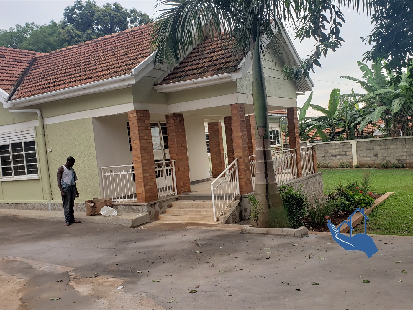 Bungalow for rent in Muyenga Kampala