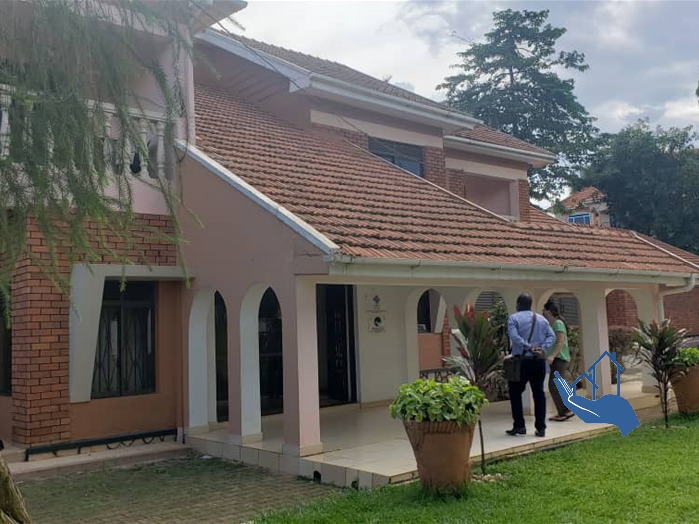 Storeyed house for rent in Muyenga Kampala