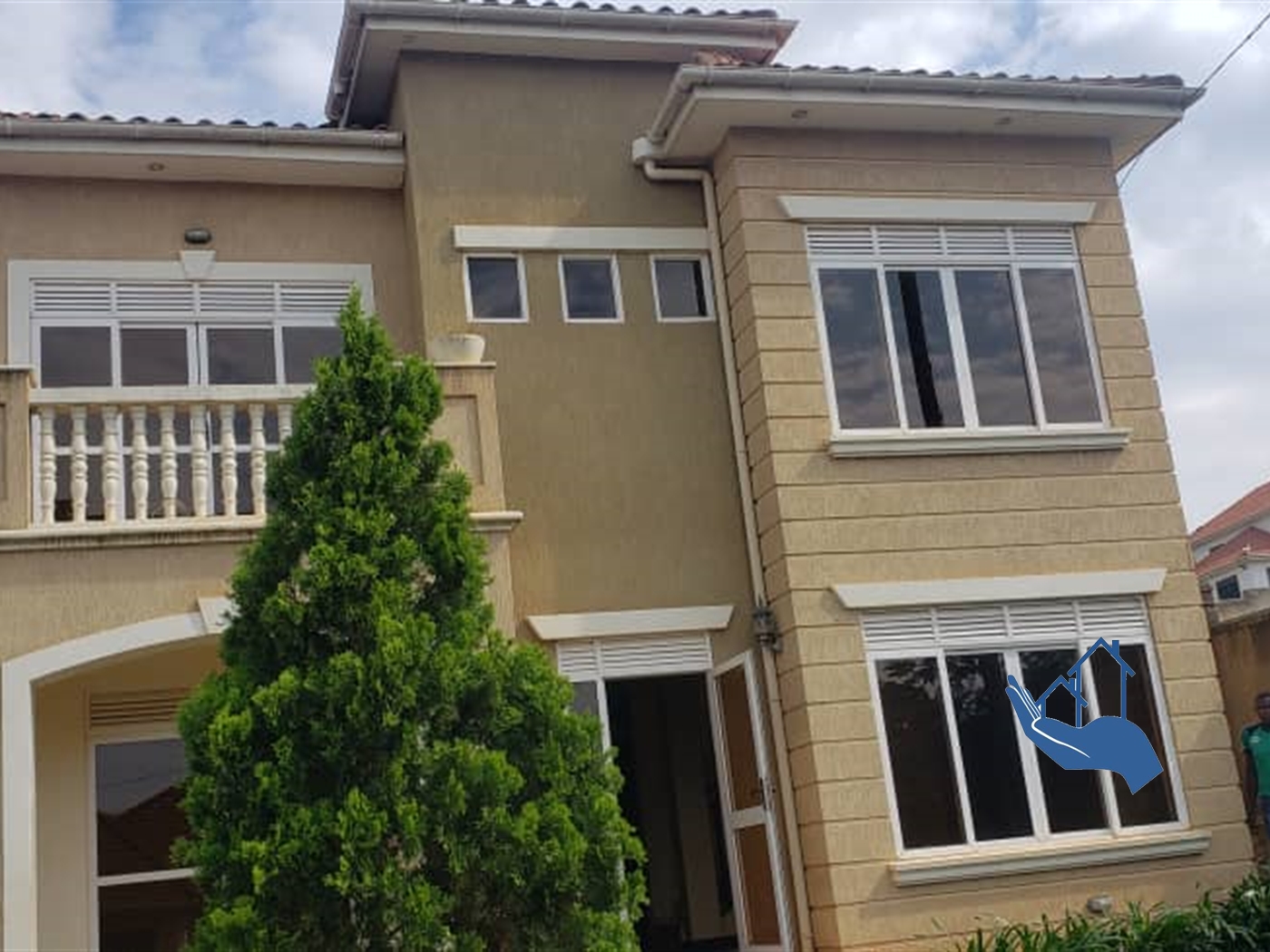 Storeyed house for sale in Munyonyo Kampala