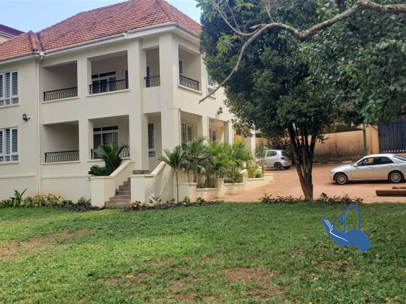 Mansion for rent in Buziga Kampala