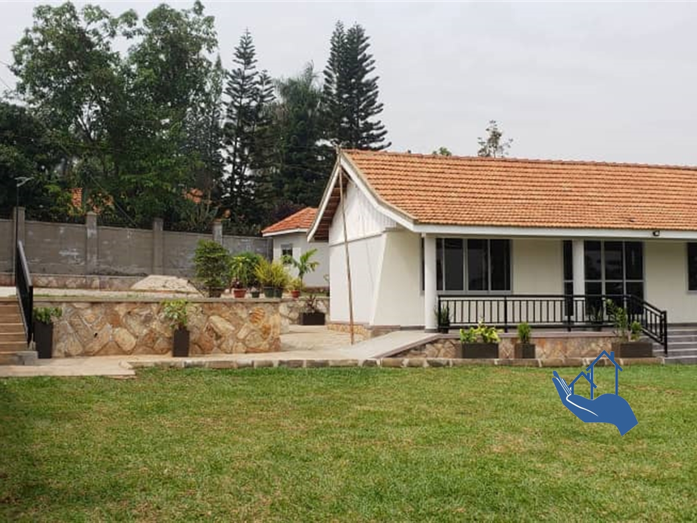 Bungalow for rent in Muyenga Kampala