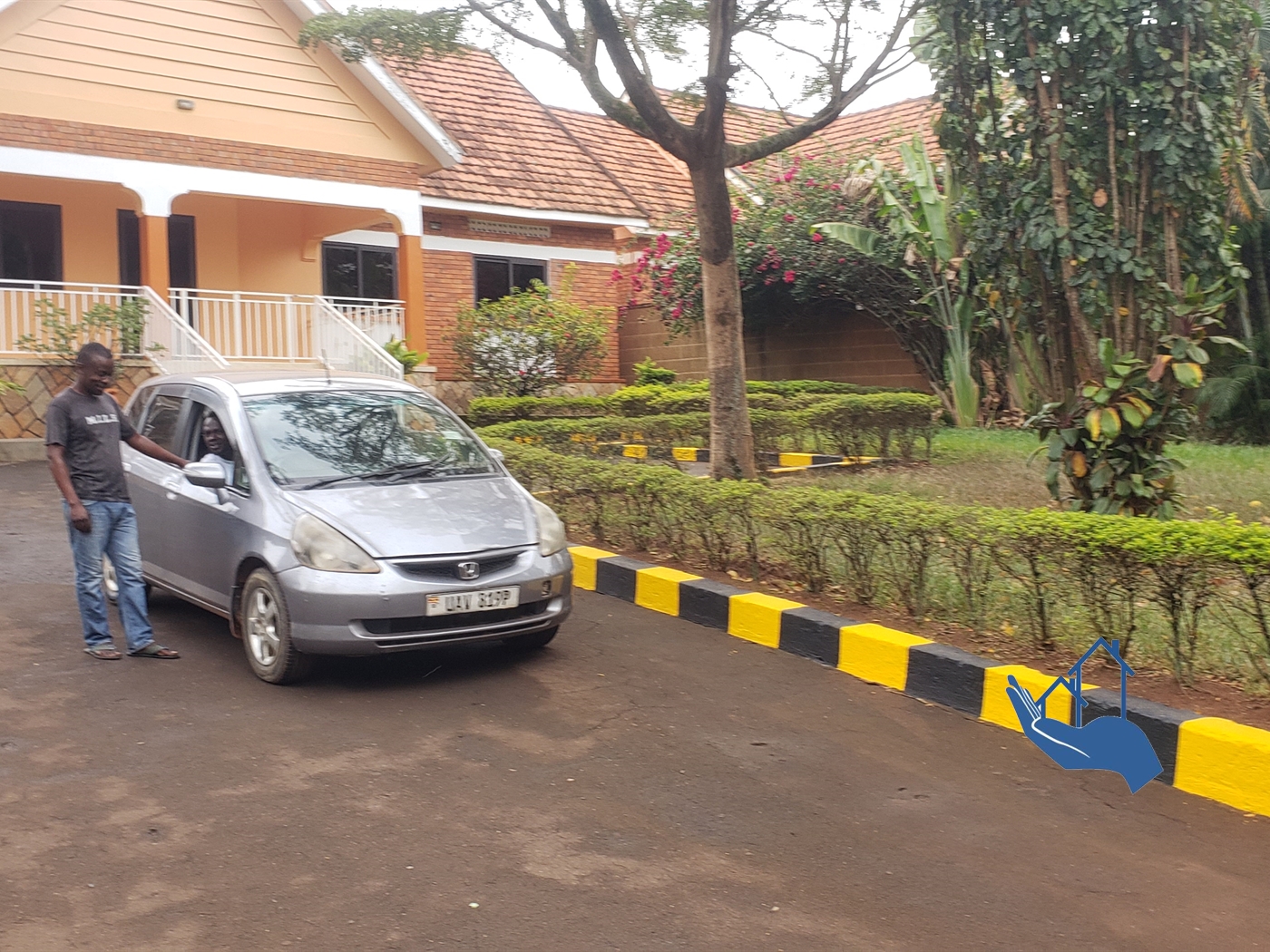 Bungalow for rent in Unknown Kampala