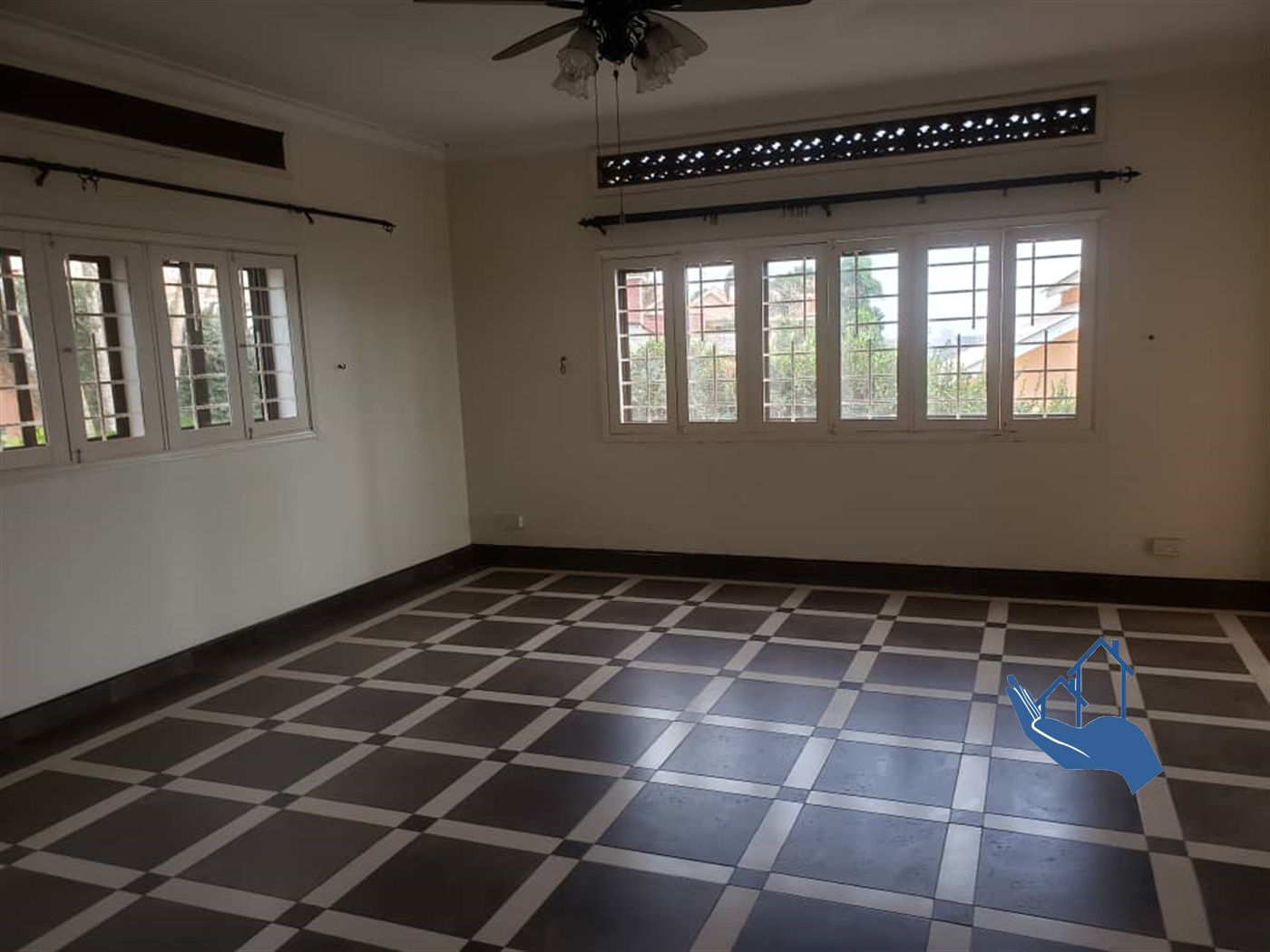 Mansion for rent in Muyenga Kampala