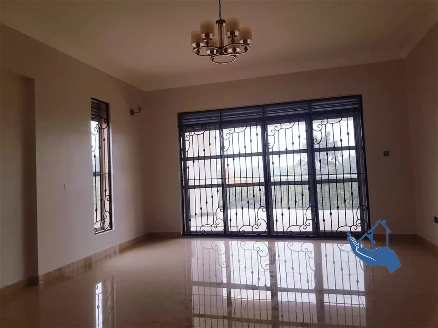 Mansion for sale in Munyonyo Kampala