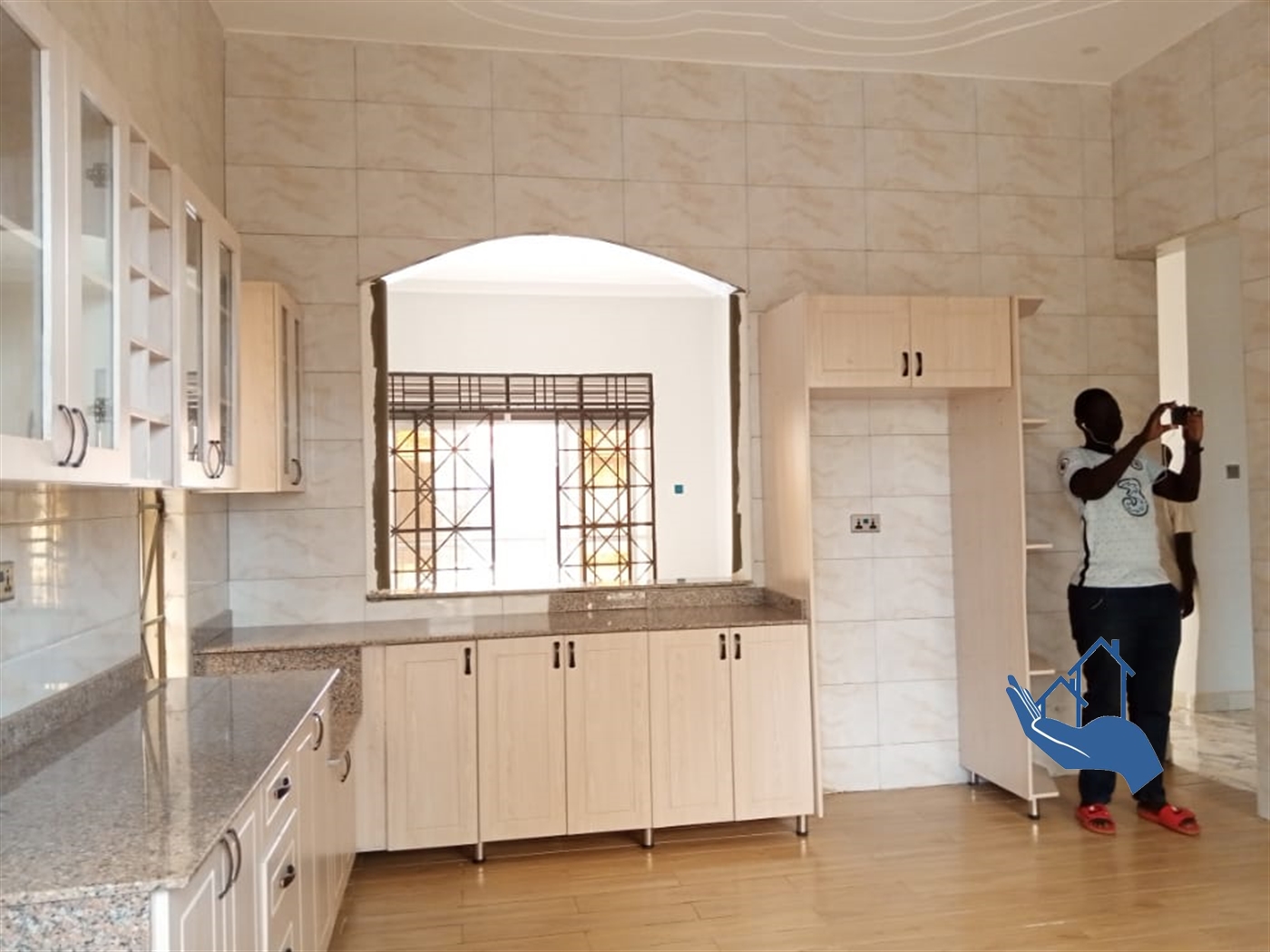 Bungalow for sale in Akright Wakiso