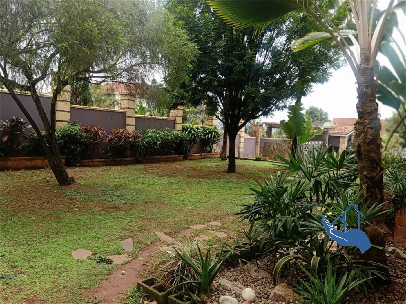 Mansion for rent in Muyenge Kampala