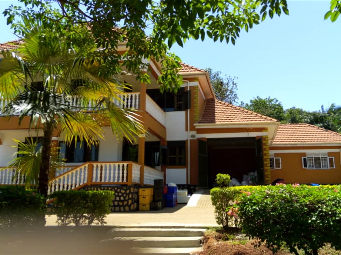 Mansion for rent in Konge Kampala